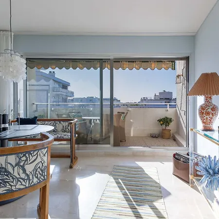 Le Goya By Halldis *